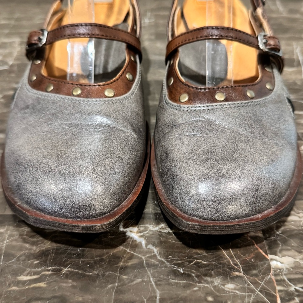 Vintage John Fluevog Studded Leather Slingback Pumps - Picture 6 of 13